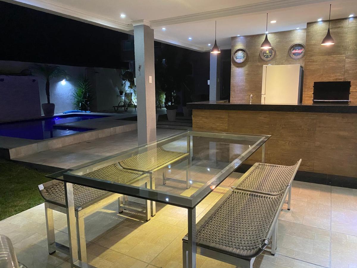 Linda Casa Em Парати Екстериор снимка